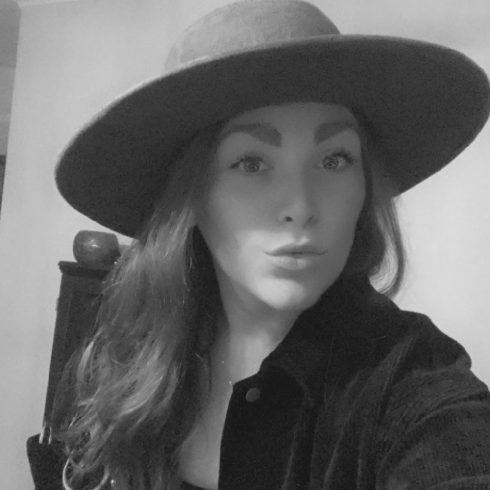 Meet your Posher, Heidi